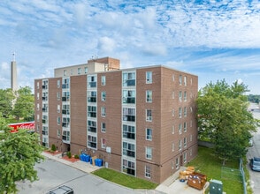 Building Photo - Vodden Street Apartments