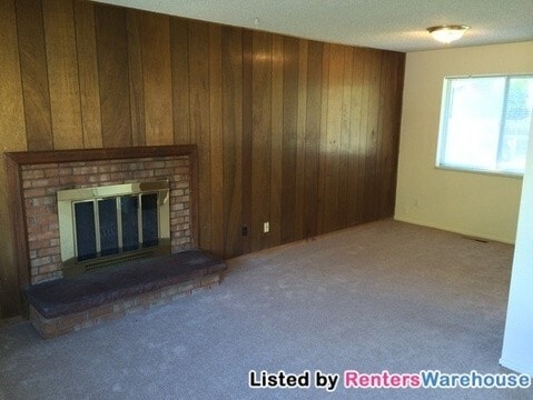 Building Photo - 2971 S Newland St