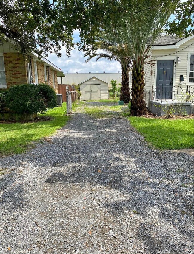 Photo - 443 Coolidge St House