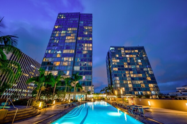 Building Photo - Nari Koreatown