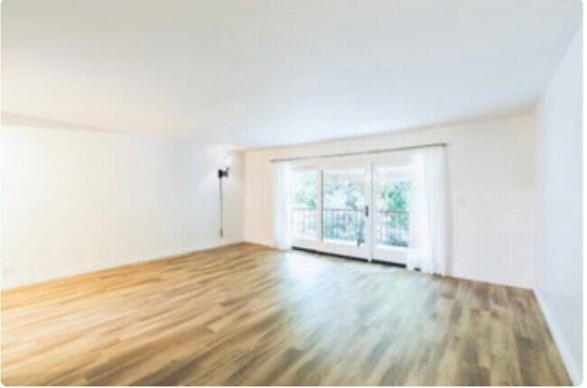 Foto del edificio - 3407 Huxley St