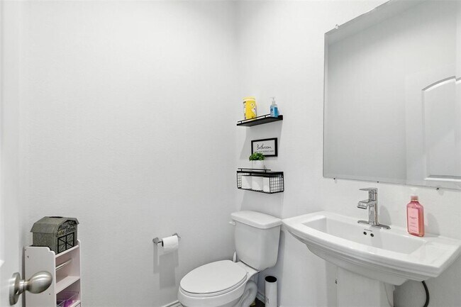 Foto del edificio - 24010 Breckenridge Hts Ln