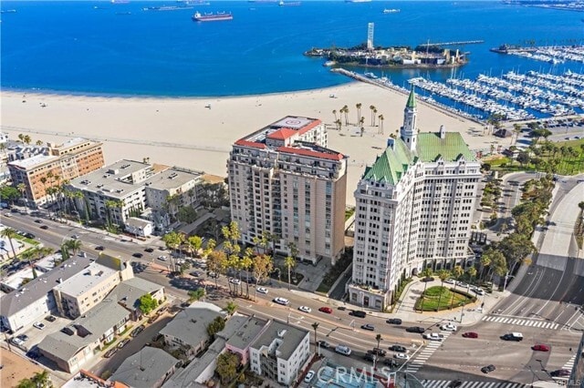 Building Photo - 850 E Ocean Blvd