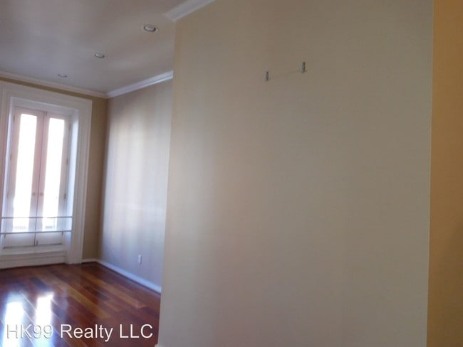 Building Photo - 1310 South St