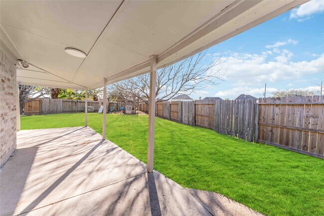 Foto del edificio - 12106 Landsdown Ridge Way