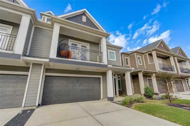 Foto del edificio - 16602 Oasis Mdw Ln