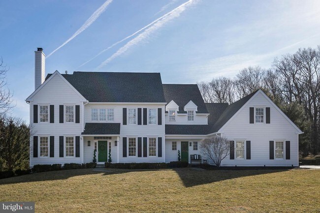 Building Photo - 123 Rossmore Dr