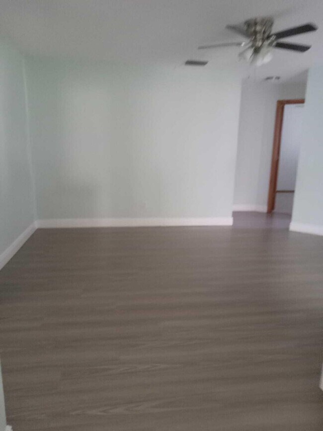 Foto del edificio - 3855 SW Kasin St