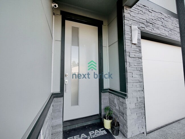 Foto del edificio - Gorgeous 3 Bed & 2.5 Bath Single Family House For Rent!