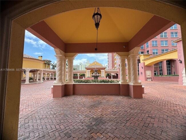 Building Photo - 2110 N Ocean Blvd