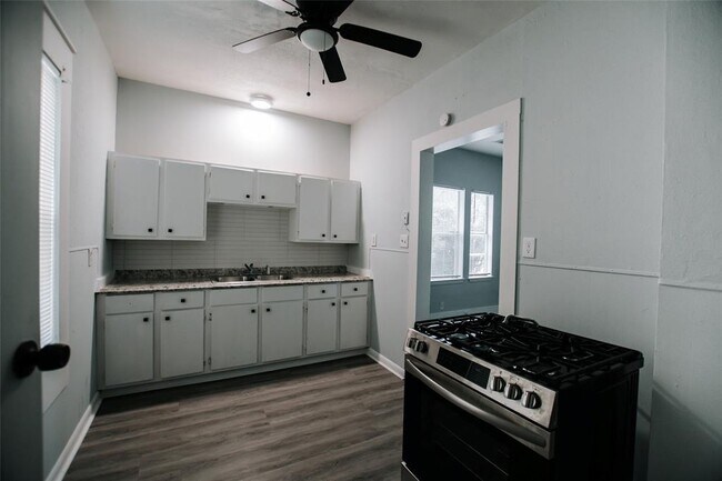 Foto del edificio - 2001 27th St