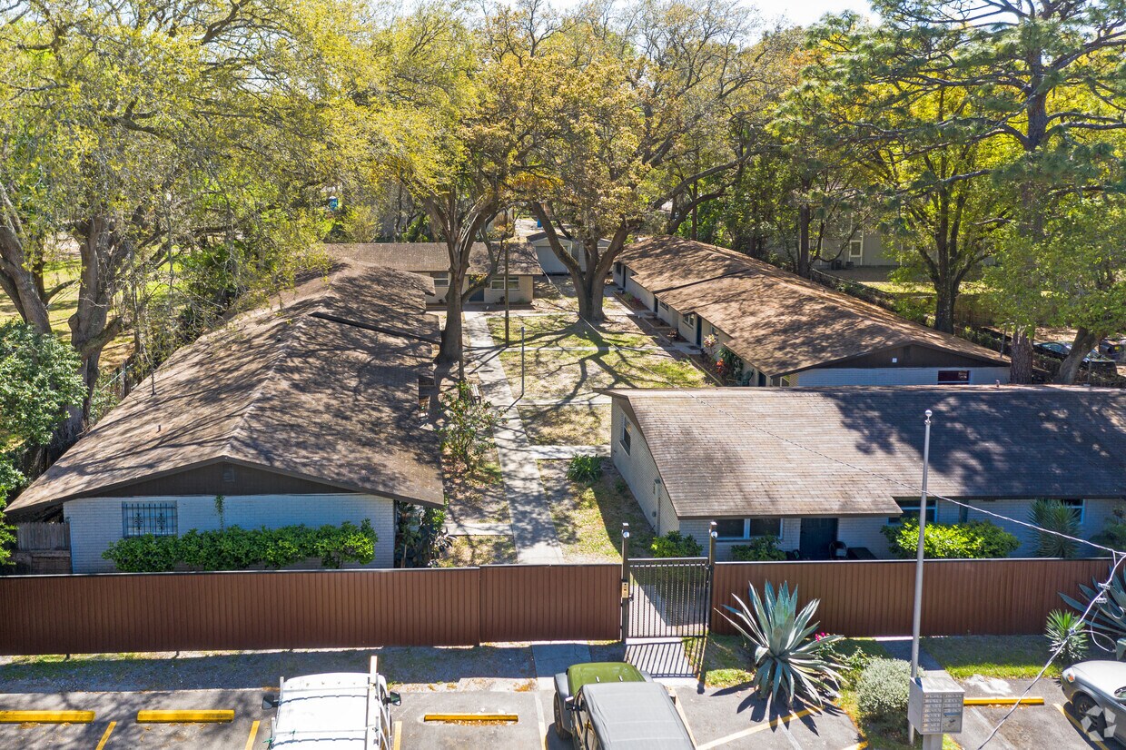 Aerial Photo - 1921 E 137th Ave