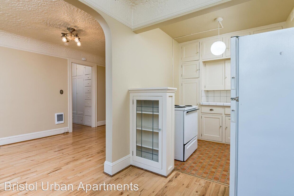 Foto principal - 1424 SW Montgomery St