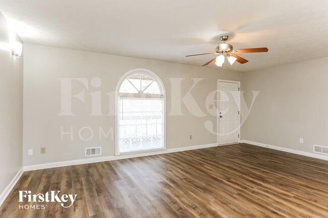 Building Photo - 45 Water Way Trail