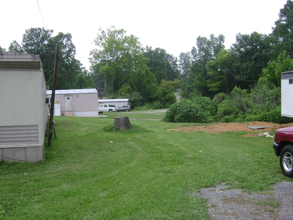 Foto del edificio - East Brook Mobile Home Park