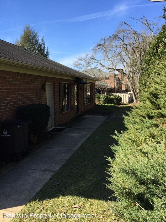 Primary Photo - 2 br, 2 bath House - 996 LYTCHFIELD PLACE