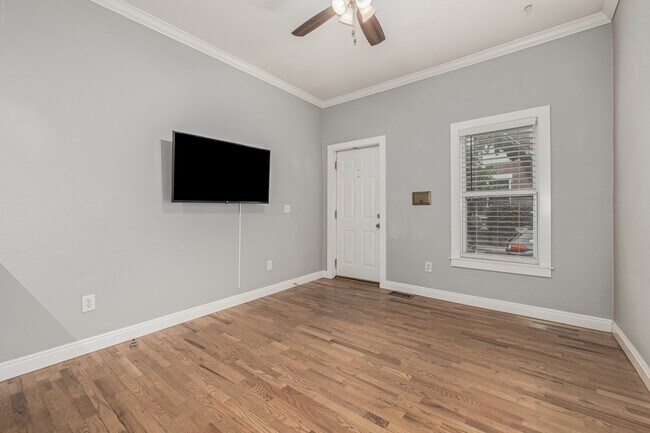 Photo - 2482 W Argyle Pl Townhome