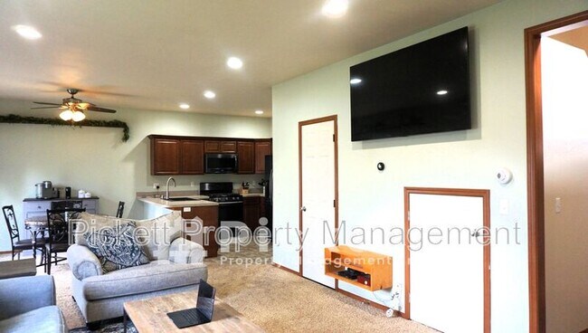 Foto del edificio - 3886 Malott Pl SE