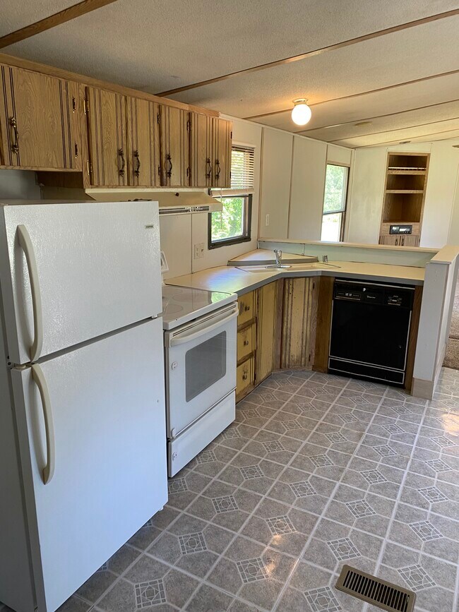 Building Photo - 3481 Foxmeadow Ln