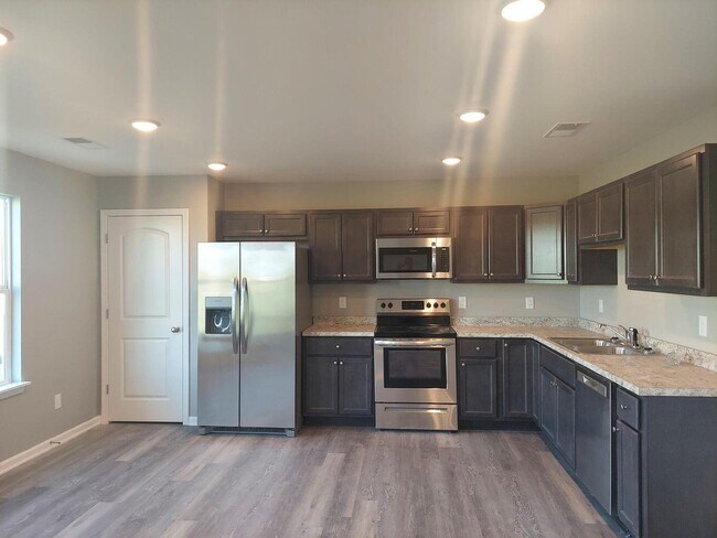 Building Photo - 209 Jared Parker Wy