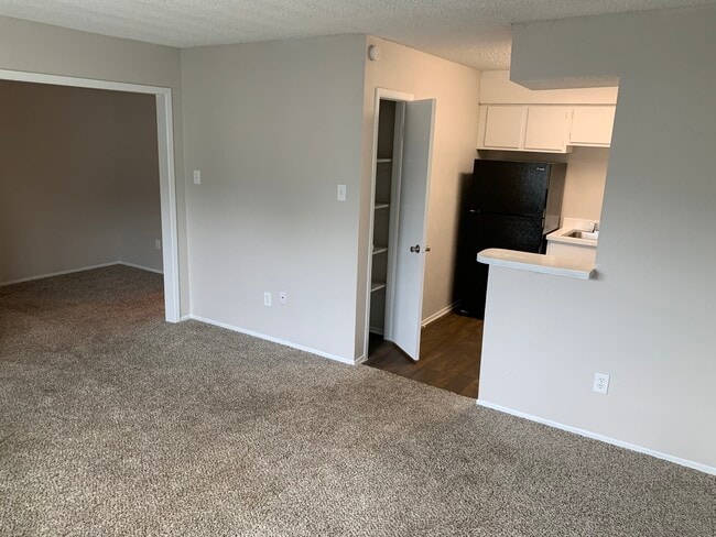 Foto del edificio - Nest Apartments