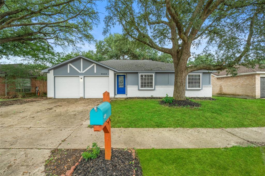 Primary Photo - 22015 Castle Springs Dr
