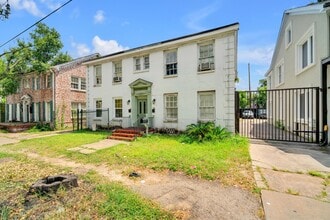 Building Photo - 1947 Richmond Ave.
