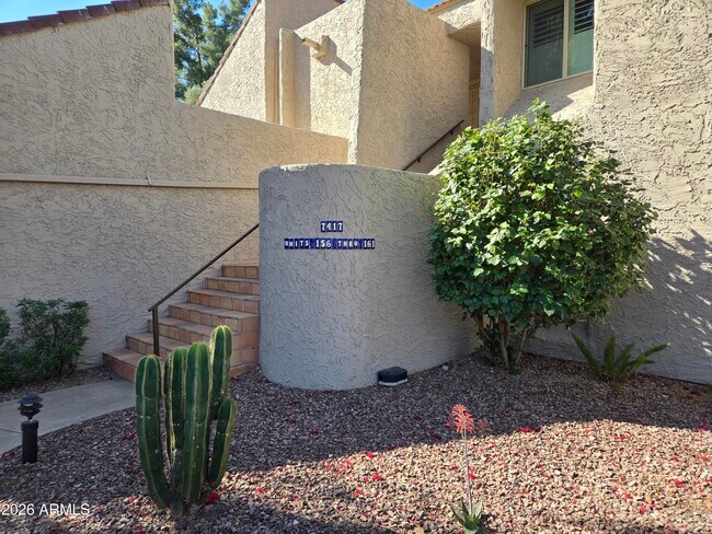 Foto del edificio - 7417 N Vía Camello Del Norte