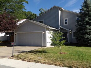 Building Photo - 8457 W 79th Pl