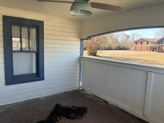 Foto del edificio - 201 Elmwood Ave