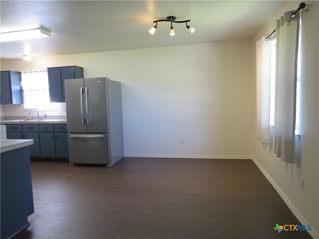 Foto del edificio - 2501 Westwood Dr