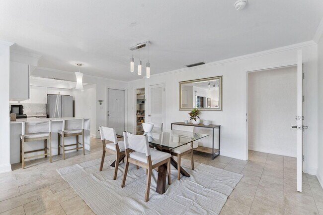 Foto del edificio - 3200 NE 10th St