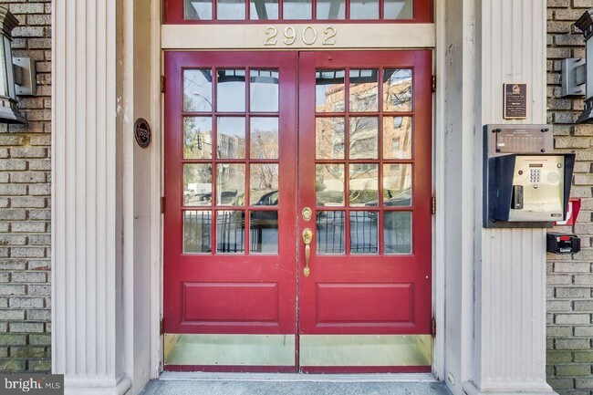 Foto del edificio - 2902 Porter St NW