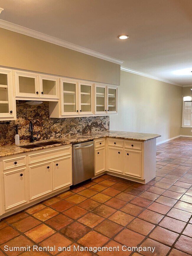 Foto del edificio - 3 br, 2.5 bath House - 6009 J. Country Clu...