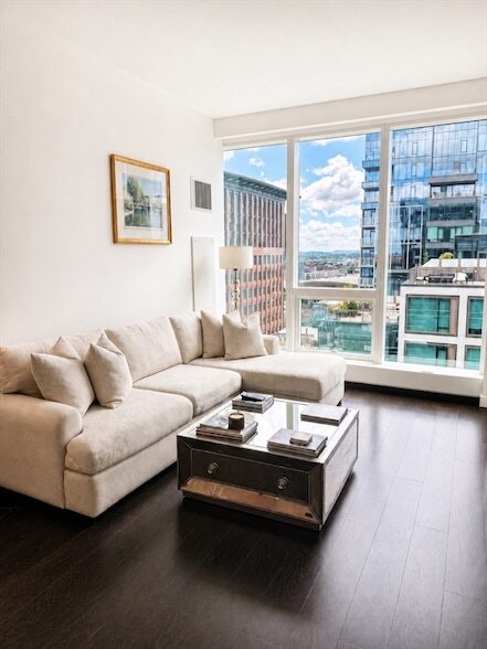 Photo - 150 Seaport Blvd Apartment