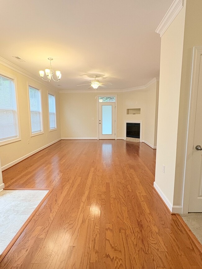 Building Photo - 62 Windgate Cir