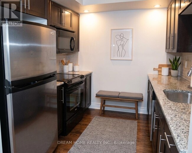 Building Photo - 23 Cox Blvd