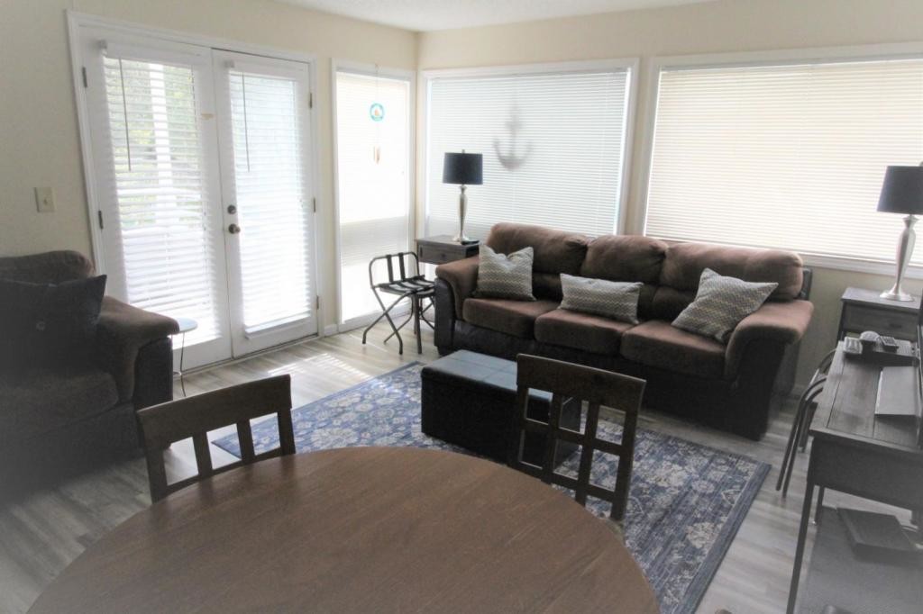 Primary Photo - 351 Lake Arrowhead Rd, 3-212