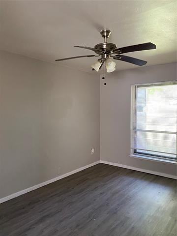 Foto del edificio - 7924 Silverdale Dr