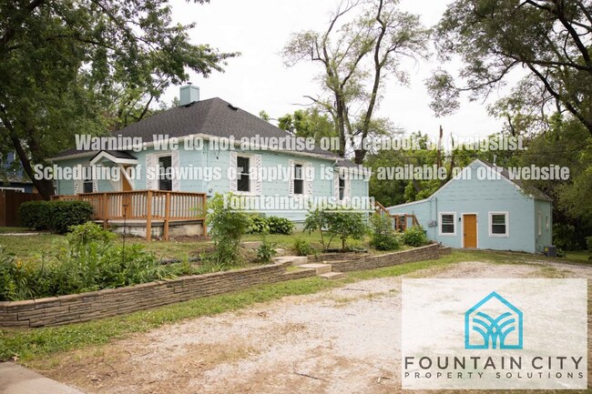 Building Photo - 1114 4th St