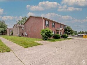 Building Photo - 8506 Standing Oak Dr