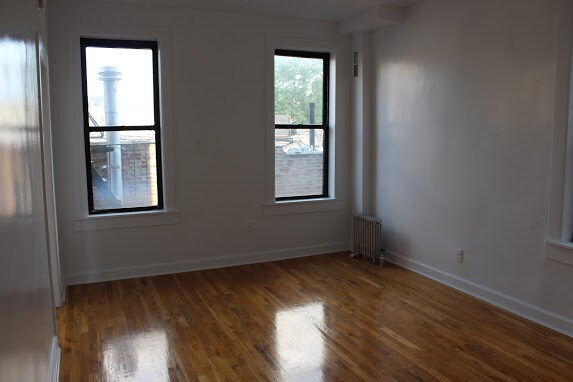 Foto principal - 566 W 162nd St