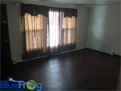 Foto del edificio - 2025 Eastman Ave