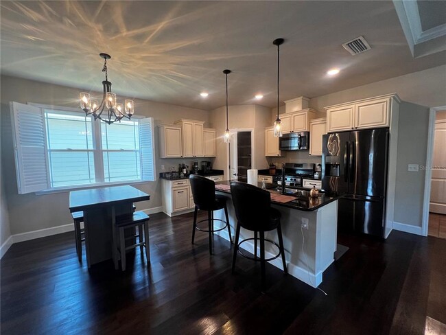 Building Photo - 1851 SW 246th Dr