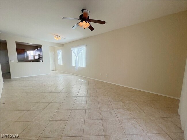 Foto del edificio - 2316 Peaceful Moon St