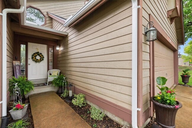 Foto del edificio - 510 Oaktree Crossing Ct