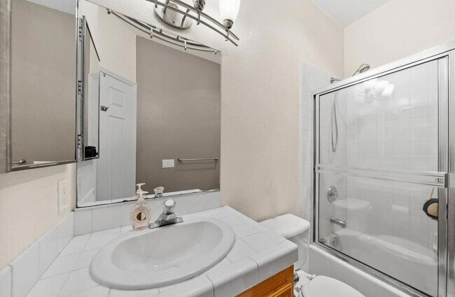 Foto del edificio - 259 Vista Del Mar Ct