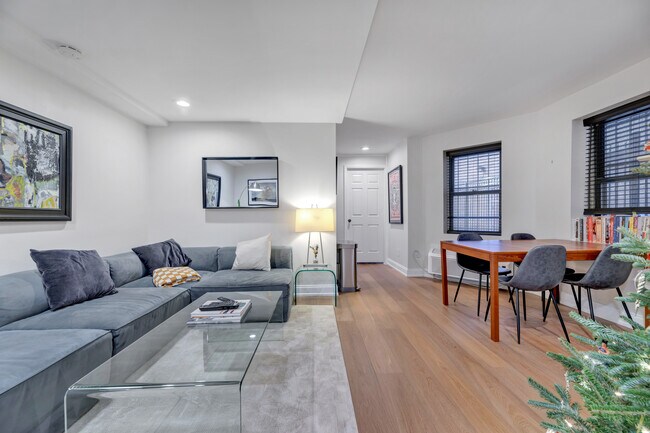 Foto del edificio - 1844 Columbia Rd NW