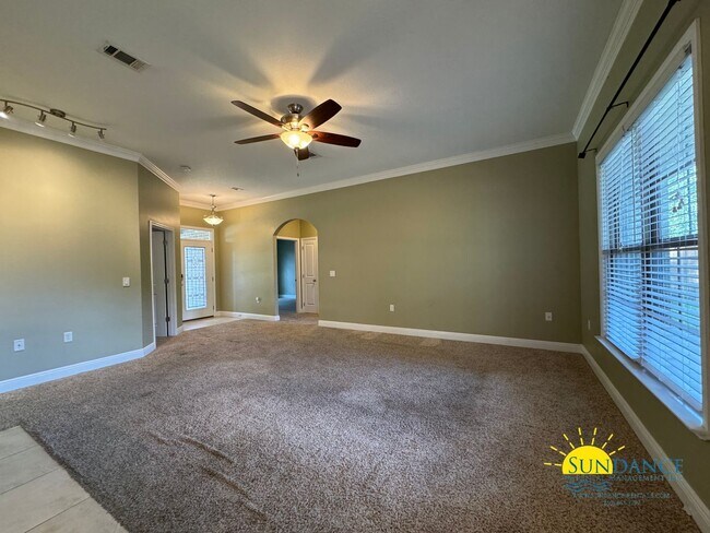 Building Photo - Prime Location and Stunning 4 Bedroom Home...