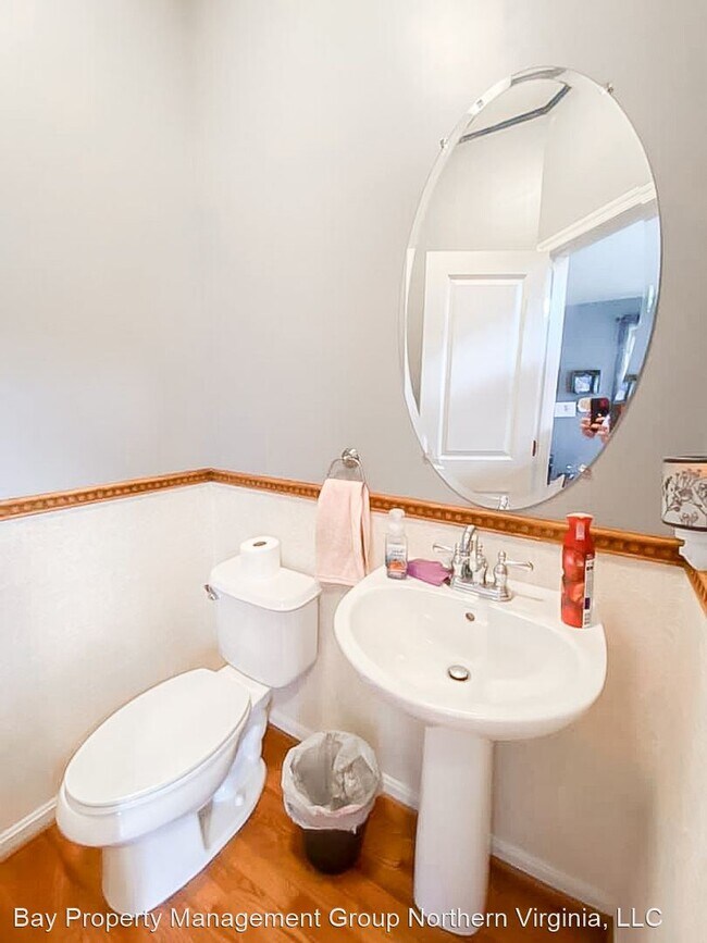 Foto del edificio - 3 br, 3.5 bath House - 11891 Benton Lake Road